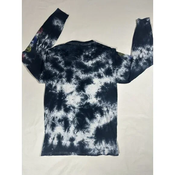💥 Marvel Logo Blue Tie Dye Long Sleeve Graphic T-Shirt Small 💥 - Picture 2 of 6
